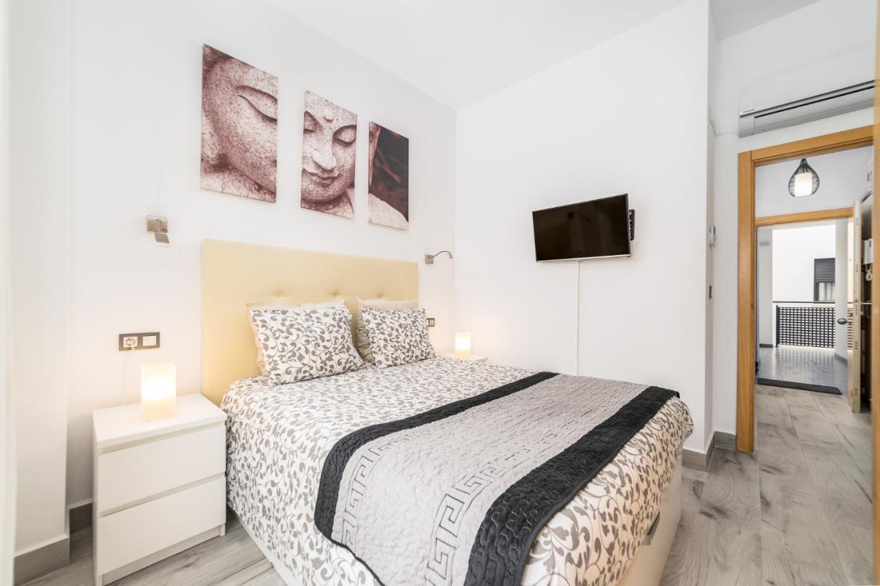 Malaga Suite Picasso With Swimming Pool And Parking In The Center! Екстер'єр фото
