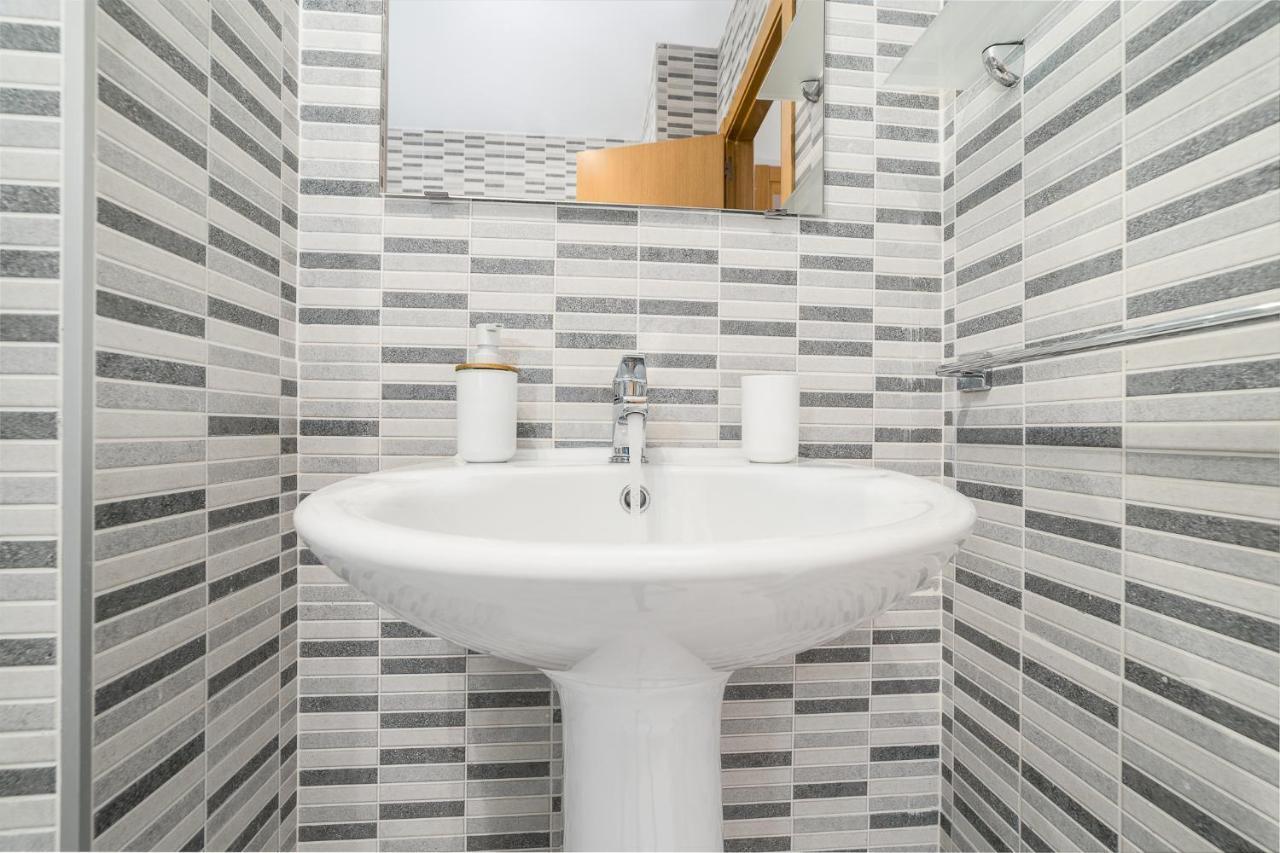 Malaga Suite Picasso With Swimming Pool And Parking In The Center! Екстер'єр фото