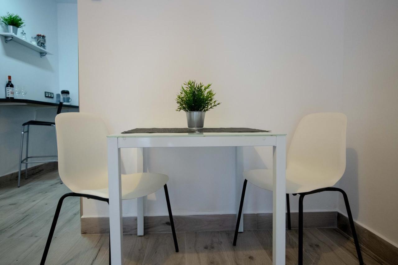 Malaga Suite Picasso With Swimming Pool And Parking In The Center! Екстер'єр фото